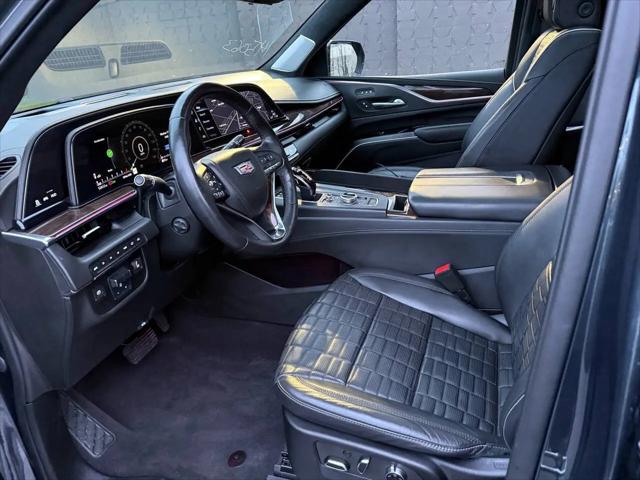 2022 Cadillac Escalade 4WD Sport Platinum