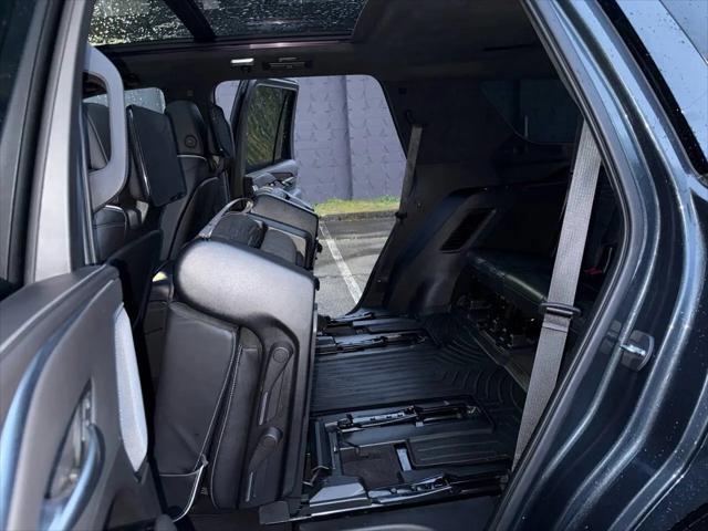 2022 Cadillac Escalade 4WD Sport Platinum