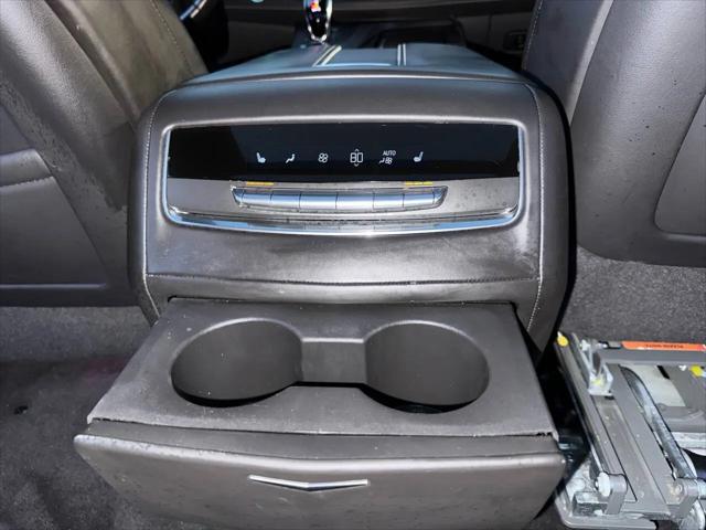 2022 Cadillac Escalade 4WD Sport Platinum