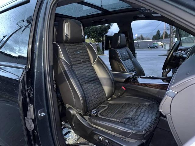 2022 Cadillac Escalade 4WD Sport Platinum