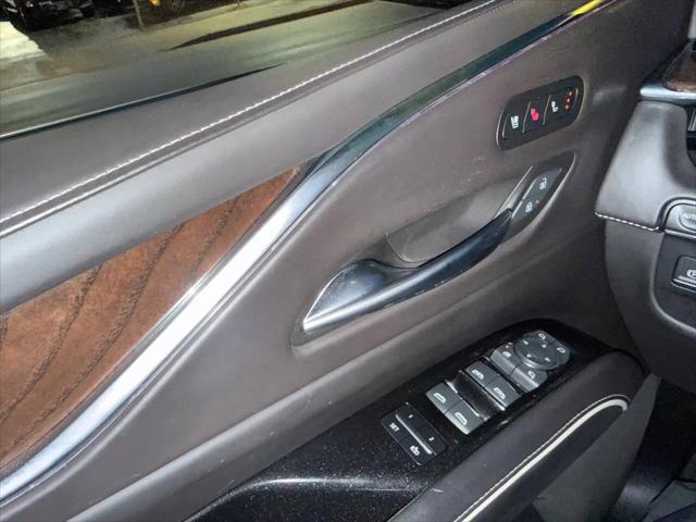 2022 Cadillac Escalade 4WD Sport Platinum
