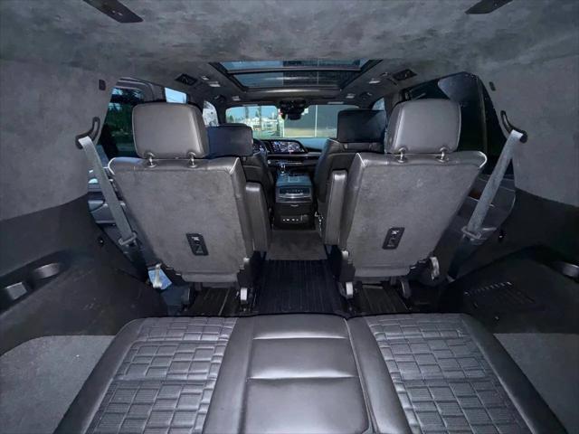 2022 Cadillac Escalade 4WD Sport Platinum