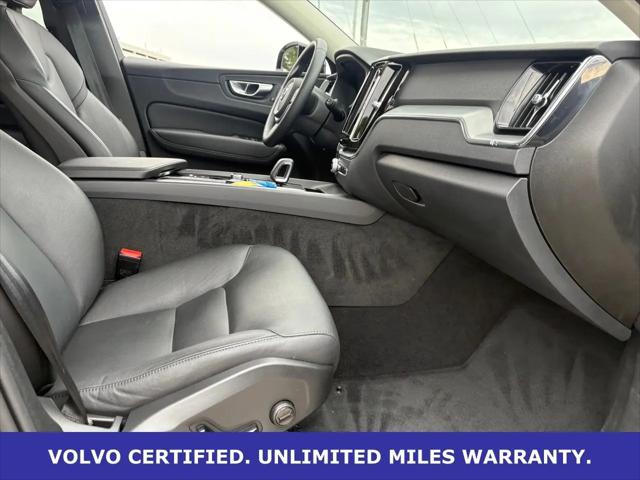 2025 Volvo XC60 B5 Core