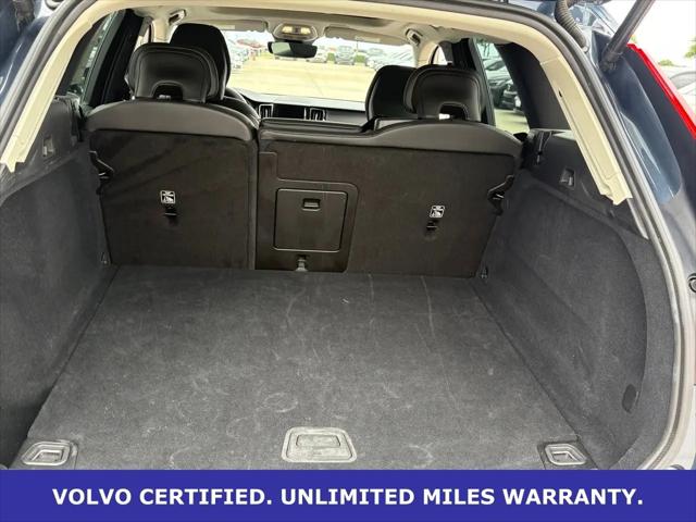 2025 Volvo XC60 B5 Core