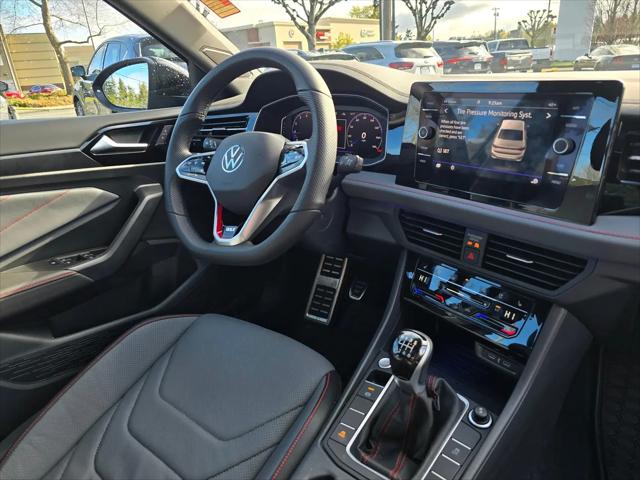 2025 Volkswagen Jetta GLI 2.0T Autobahn