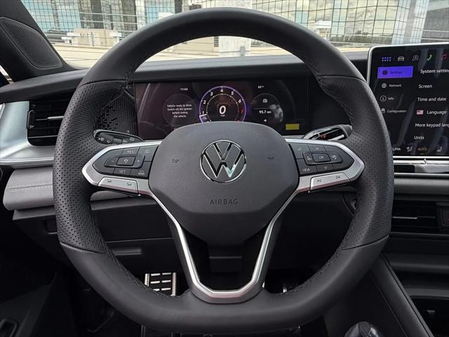 2026 Volkswagen Tiguan SE R-Line Black