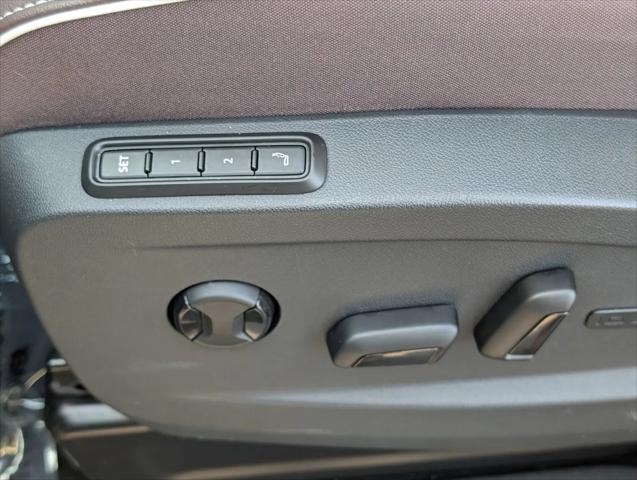 2025 Volkswagen ID. Buzz Pro S
