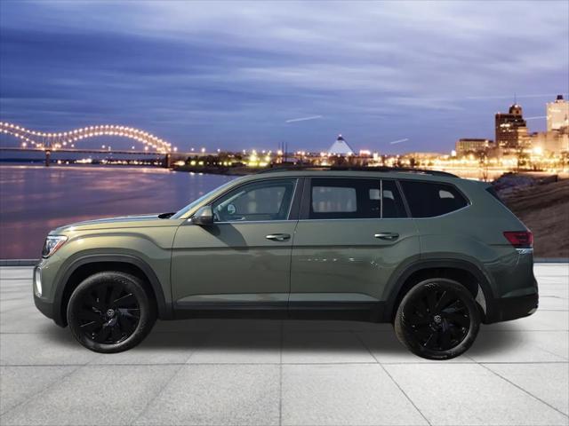 2026 Volkswagen Atlas SE with Technology