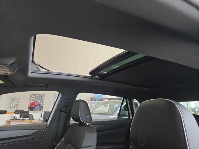 2026 Volkswagen Atlas Cross Sport SEL Premium R-Line