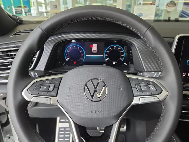 2026 Volkswagen Atlas Cross Sport SEL Premium R-Line