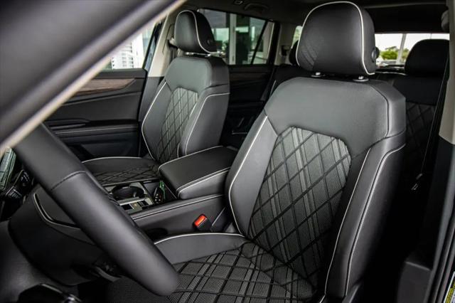 2026 Volkswagen Atlas SEL Premium R-Line