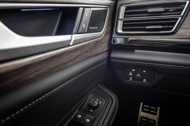 2026 Volkswagen Atlas SEL Premium R-Line