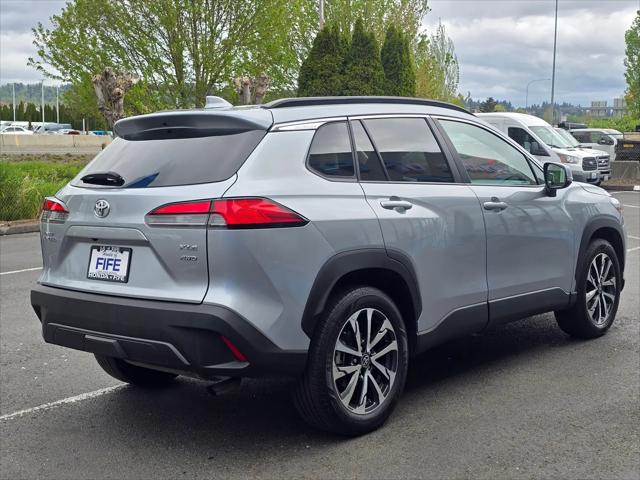 2024 Toyota Corolla Cross XLE