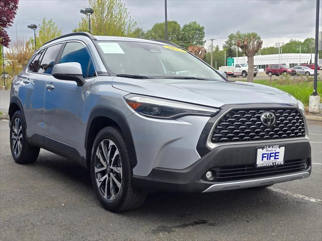 2024 Toyota Corolla Cross XLE