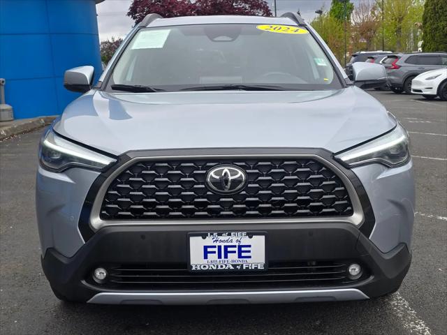 2024 Toyota Corolla Cross XLE