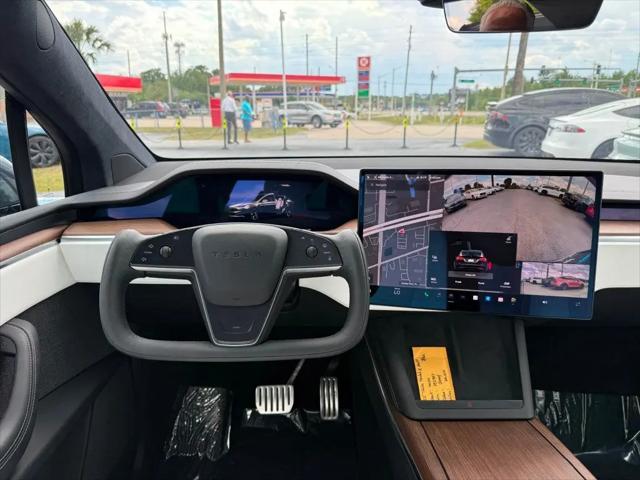 2022 Tesla Model X Dual Motor All-Wheel Drive