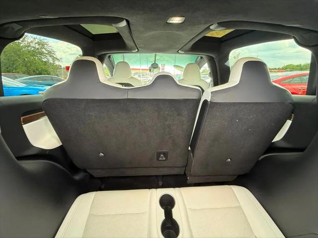 2022 Tesla Model X Dual Motor All-Wheel Drive