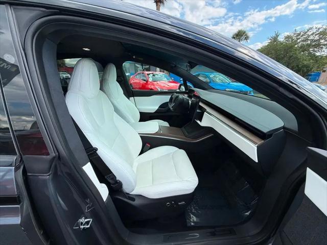 2022 Tesla Model X Dual Motor All-Wheel Drive