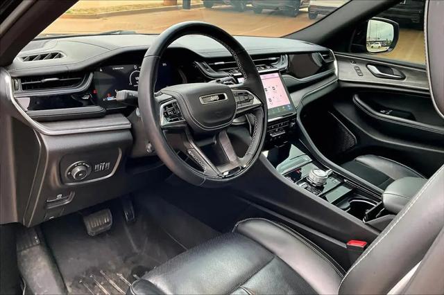 2023 Jeep Grand Cherokee L Overland 4x4