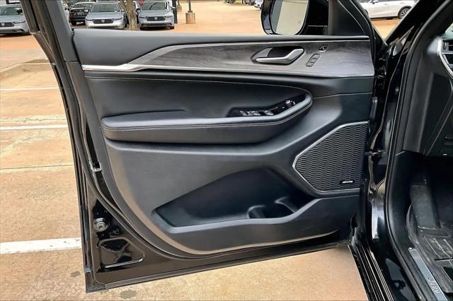 2023 Jeep Grand Cherokee L Overland 4x4
