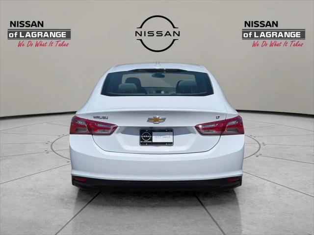 2022 Chevrolet Malibu FWD LT