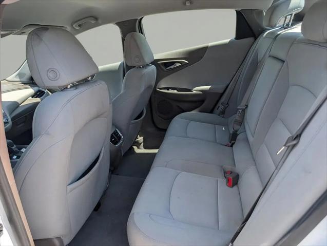2022 Chevrolet Malibu FWD LT