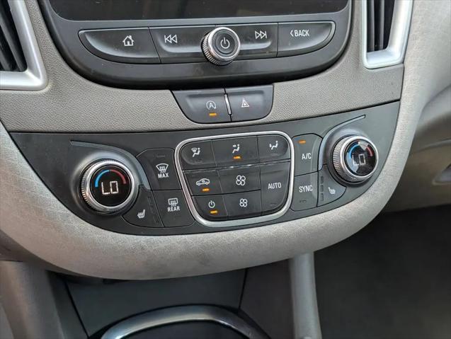 2022 Chevrolet Malibu FWD LT