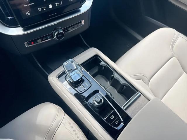 2026 Volvo XC90 Plug-In Hybrid Plus, T8 AWD, Electric/Gasoline, Bright, 7 Seats
