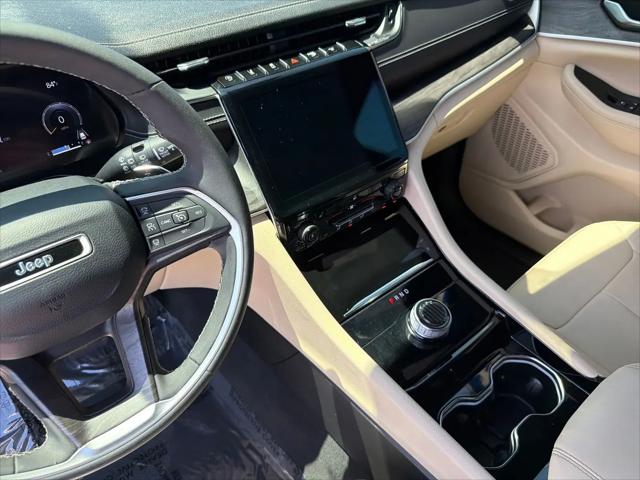 2023 Jeep Grand Cherokee L Limited 4x2
