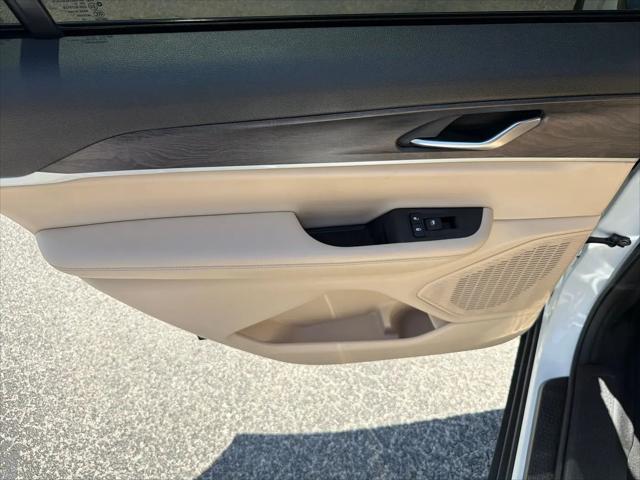 2023 Jeep Grand Cherokee L Limited 4x2