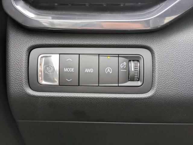 2026 GMC Acadia AT4 AWD