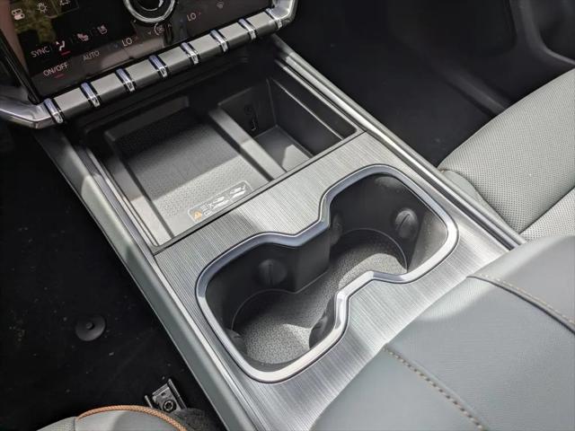 2026 GMC Acadia AT4 AWD