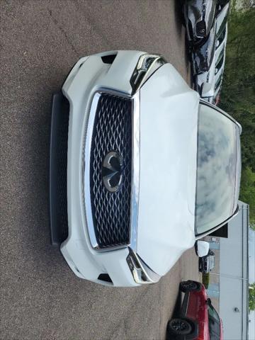 2023 INFINITI QX50 LUXE AWD