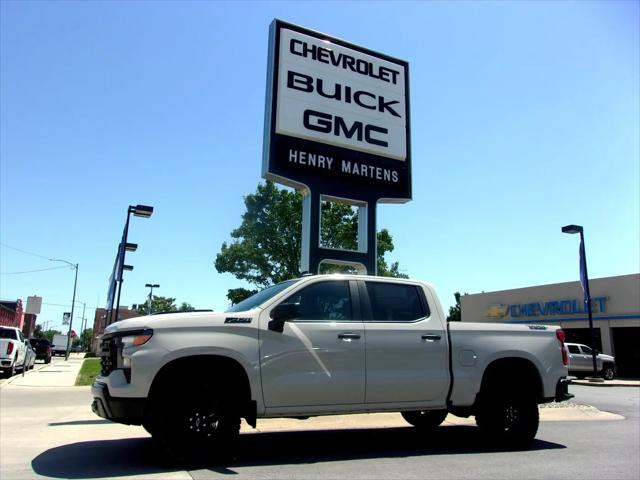2026 Chevrolet Silverado 1500 4WD Crew Cab Short Bed Custom Trail Boss for sale in Leavenworth, KS