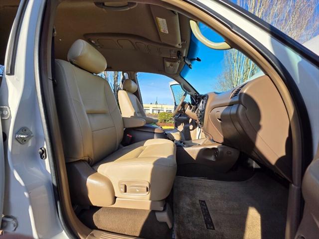 2001 Toyota Sequoia SR5 V8