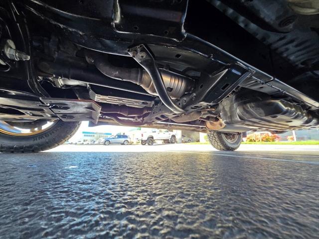 2006 Lexus GX 470 470 4X4 / V8 4.7L / 8-Passenger / New Timing Belt