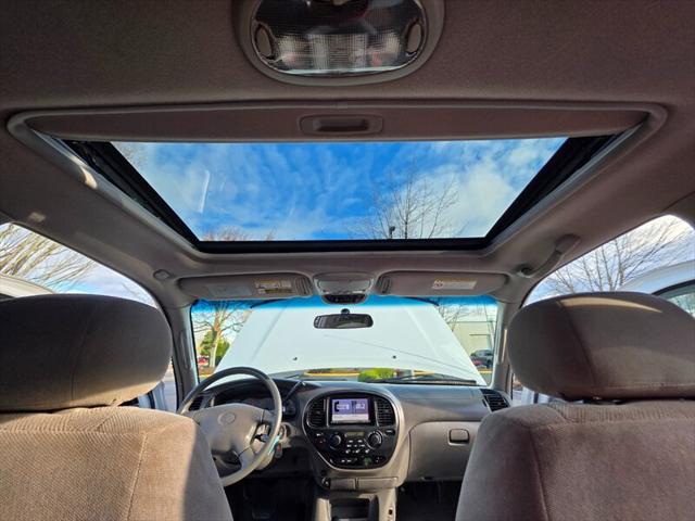 2001 Toyota Sequoia SR5 V8