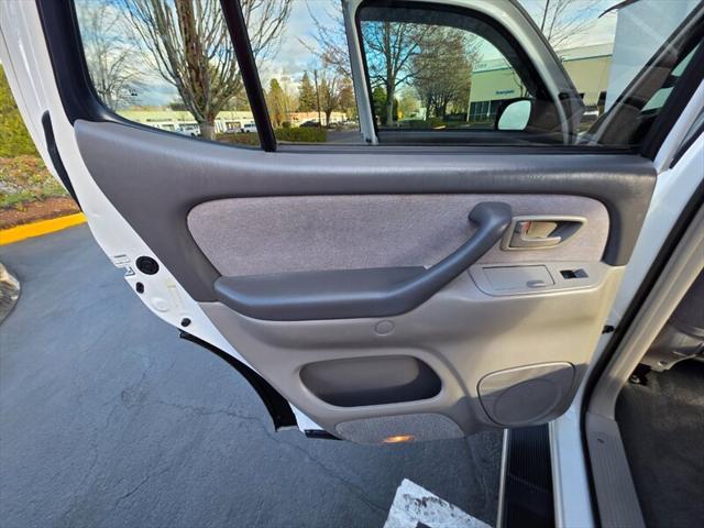2001 Toyota Sequoia SR5 V8