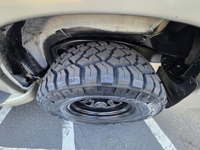 2001 Toyota Sequoia SR5 V8