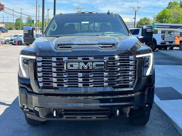 2026 GMC Sierra 2500HD Crew Cab, Standard Bed, Denali Ultimate, 4WD