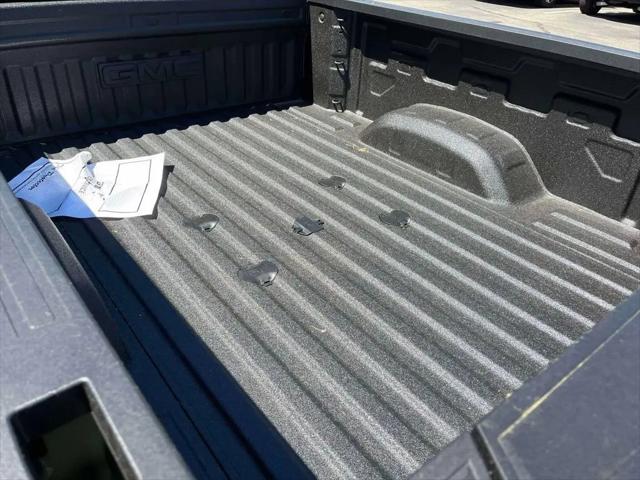 2026 GMC Sierra 2500HD Crew Cab, Standard Bed, Denali Ultimate, 4WD
