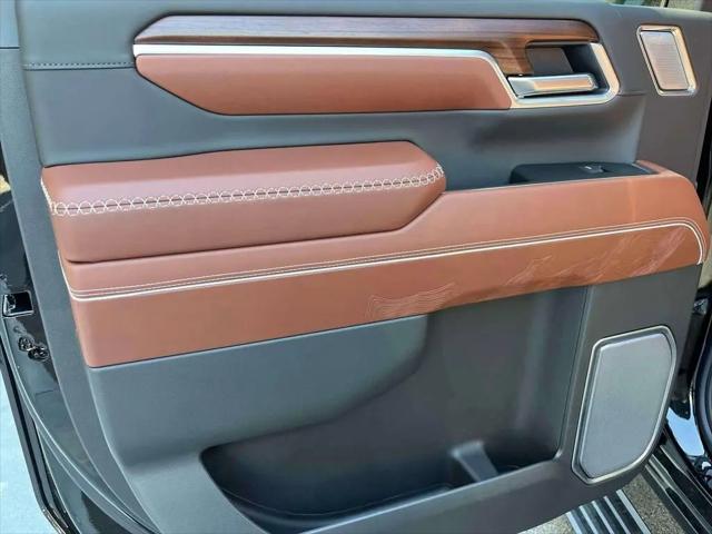 2026 GMC Sierra 2500HD Crew Cab, Standard Bed, Denali Ultimate, 4WD