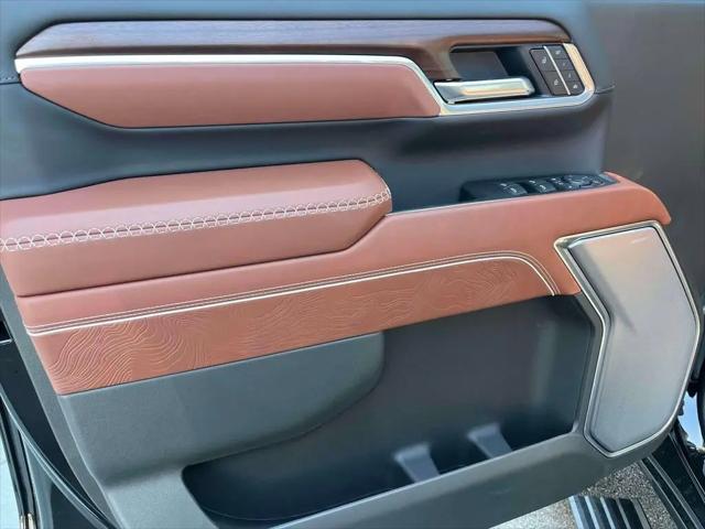 2026 GMC Sierra 2500HD Crew Cab, Standard Bed, Denali Ultimate, 4WD