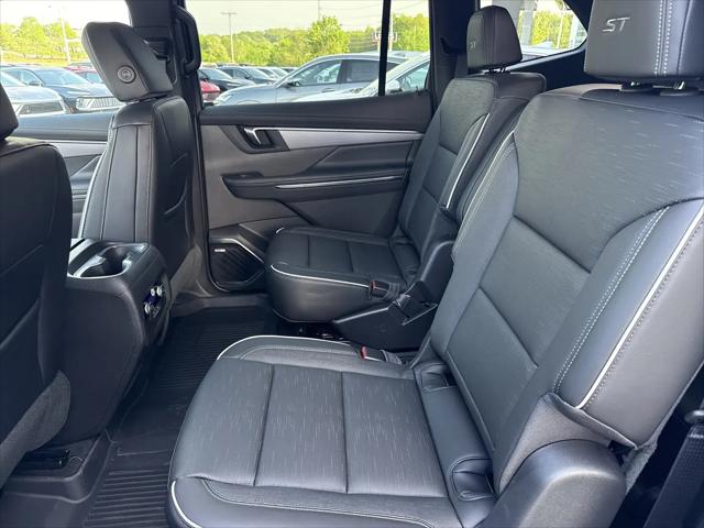 2026 Buick Enclave Sport Touring FWD