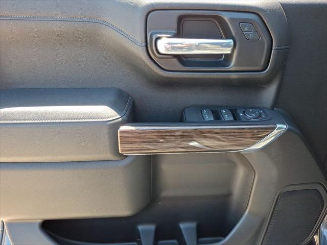 2021 Chevrolet Silverado 1500 4WD Crew Cab Short Bed RST