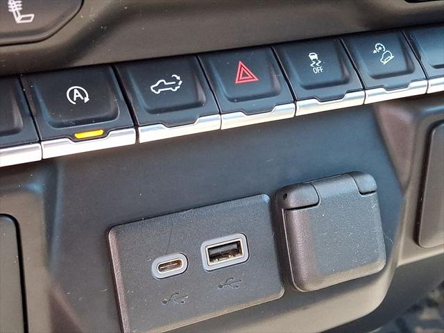 2021 Chevrolet Silverado 1500 4WD Crew Cab Short Bed RST