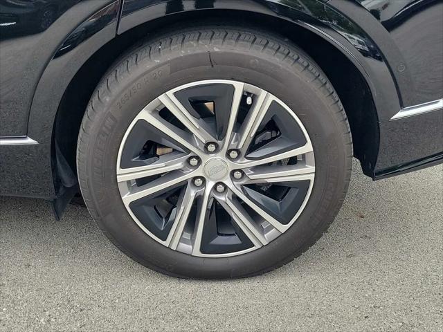 2024 Cadillac iQ Luxury w/1SC