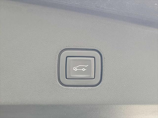 2024 Cadillac iQ Luxury w/1SC