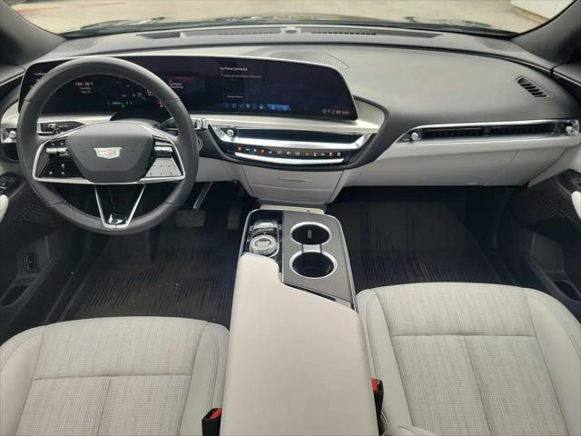 2024 Cadillac iQ Luxury w/1SC