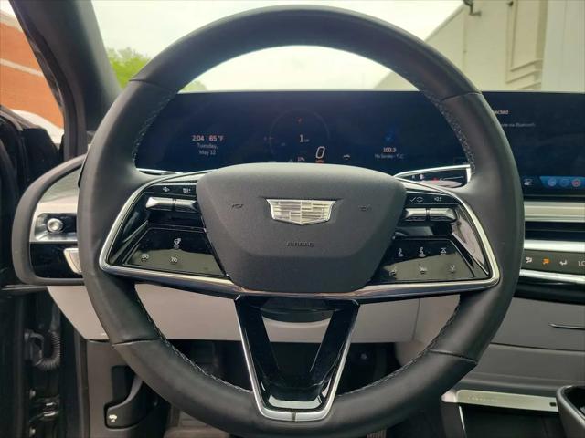2024 Cadillac iQ Luxury w/1SC